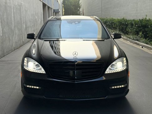 Used 2012 Mercedes-Benz S 63 AMG image 3