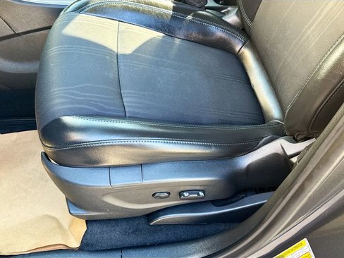 Used 2016 Chevrolet Trax LT w/ LT Convenience Package image 19