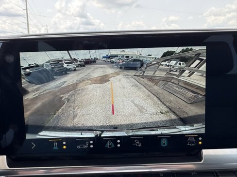 Used 2022 GMC Sierra 1500 SLT w/ SLT Premium Plus Package image 11