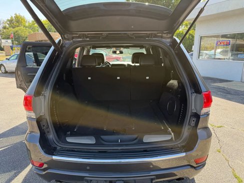 Used 2015 Jeep Grand Cherokee Overland image 20