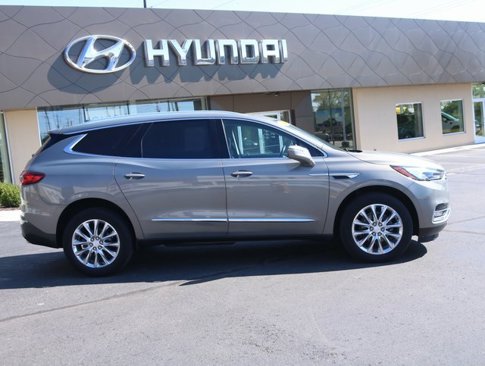 Used 2019 Buick Enclave Essence w/ Trailering Package, 5000 lbs. image 2