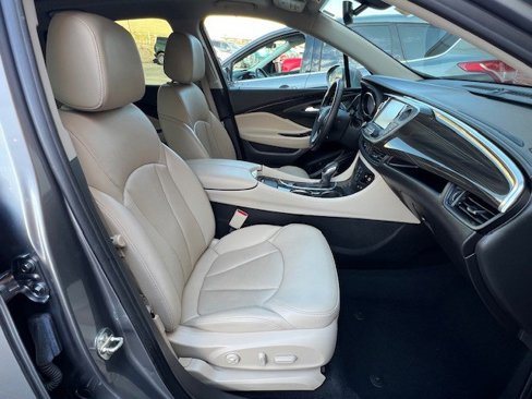 Used 2020 Buick Envision Essence w/ Experience Buick Package image 19