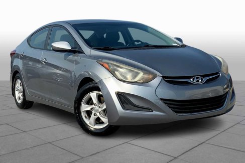 Used 2014 Hyundai Elantra SE image 2