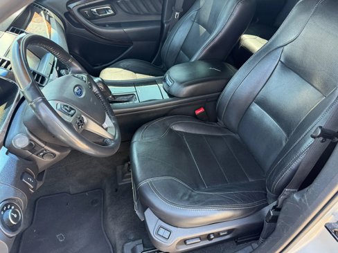 Used 2013 Ford Taurus Limited image 11