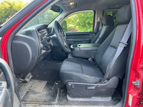 Used 2013 GMC Sierra 2500 SLE w/ Convenience Package image 9