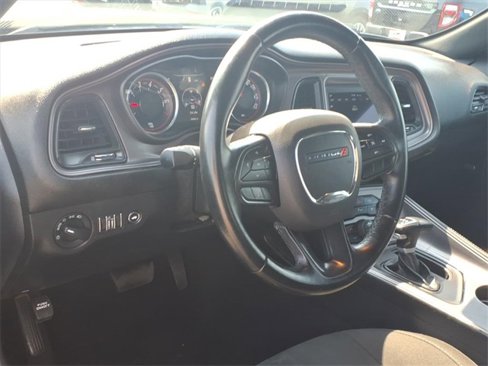 Used 2023 Dodge Challenger GT image 3
