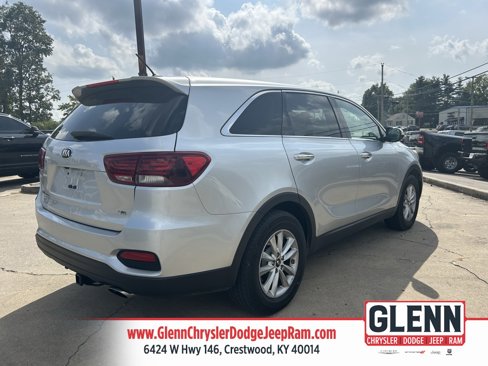 Used 2019 Kia Sorento LX image 6