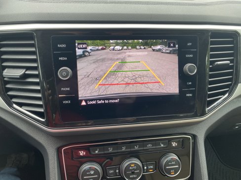 Used 2022 Volkswagen Atlas Cross Sport SE image 27