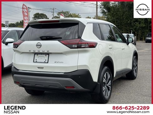 Certified 2022 Nissan Rogue SV image 8
