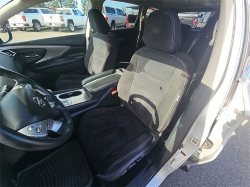 Used 2018 Nissan Murano SV image 11
