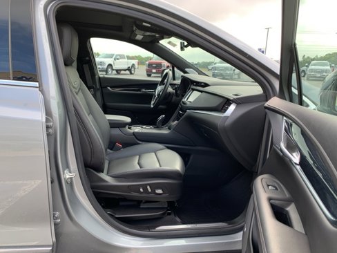 Used 2022 Cadillac XT5 Premium Luxury image 14