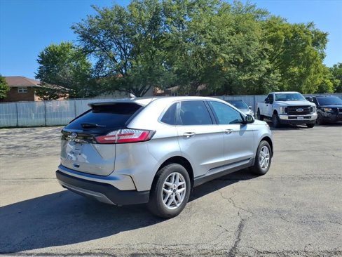 Used 2024 Ford Edge SEL image 2