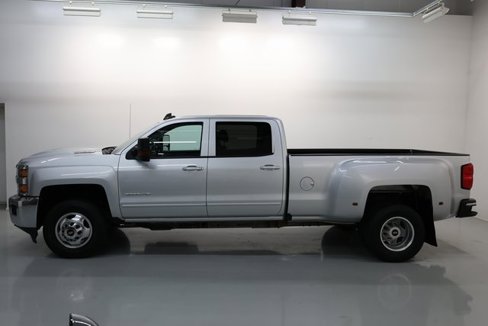 Used 2018 Chevrolet Silverado 3500 LT w/ LT Convenience Package image 42