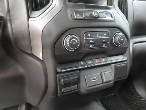 Used 2020 Chevrolet Silverado 1500 Custom Trail Boss image 50