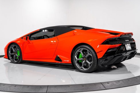 Used 2023 Lamborghini Huracan EVO image 42