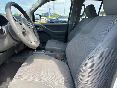 Used 2019 Nissan Frontier SV w/ Value Truck Package image 11