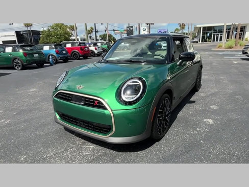 Certified 2025 MINI Cooper S image 32