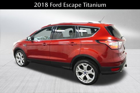 Used 2018 Ford Escape Titanium w/ Ford Safe & Smart Package image 9