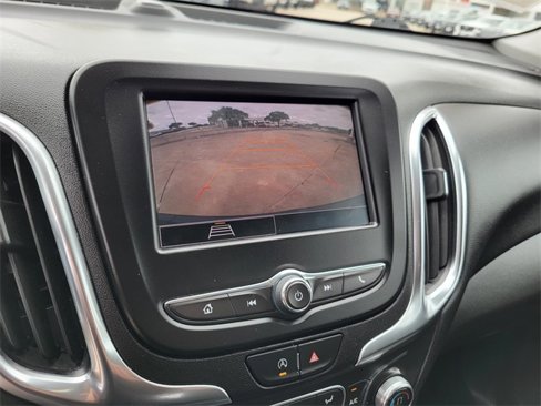 Used 2024 Chevrolet Equinox LT image 4