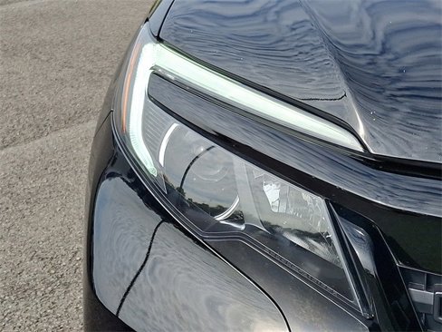 Used 2021 Honda Passport Sport image 9