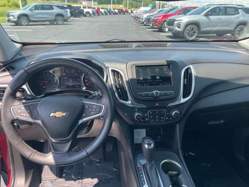 Used 2019 Chevrolet Equinox LT image 17