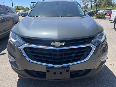 Used 2019 Chevrolet Equinox LT image 2