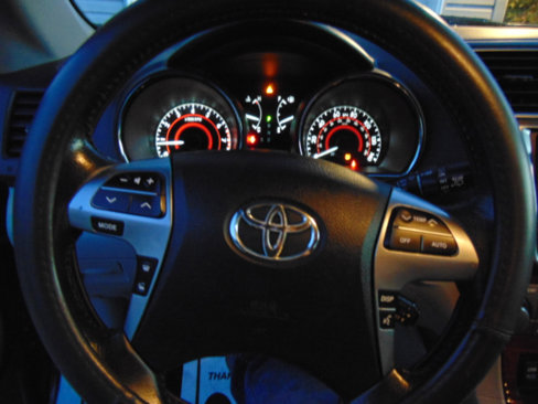 Used 2013 Toyota Highlander Limited image 17