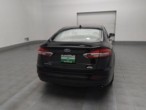 Used 2020 Ford Fusion SE image 7