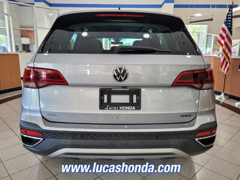Used 2022 Volkswagen Taos SEL image 5