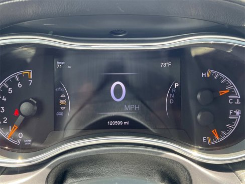 Used 2018 Jeep Grand Cherokee Overland image 17
