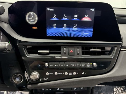 Used 2022 Lexus ES 250 image 21