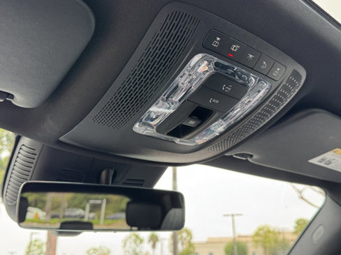 Certified 2025 Mercedes-Benz GLB 250 image 23