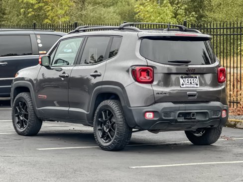 Used 2020 Jeep Renegade Latitude image 6
