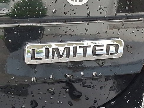 Used 2014 Chevrolet Impala Limited LS image 30