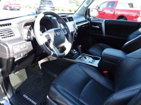 Used 2020 Toyota 4Runner Limited image 12