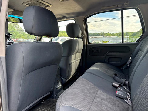 Used 2004 Nissan Xterra XE image 15
