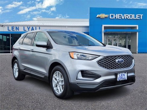 Used 2023 Ford Edge SEL image 1