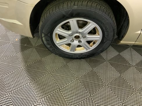 Used 2010 Chrysler Town & Country Touring w/ Family Value Group image 16