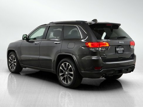 Used 2017 Jeep Grand Cherokee Overland w/ Jeep Active Safety Group image 3