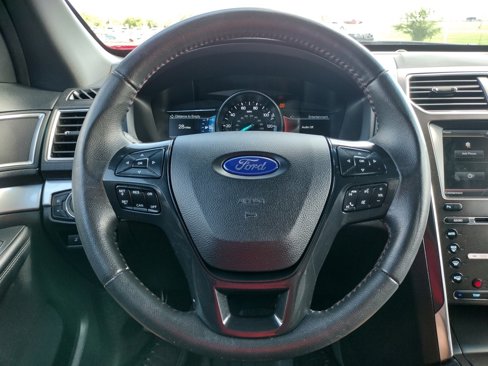 Used 2016 Ford Explorer Sport image 7