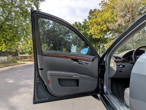 Used 2008 Mercedes-Benz S 550 4MATIC image 10