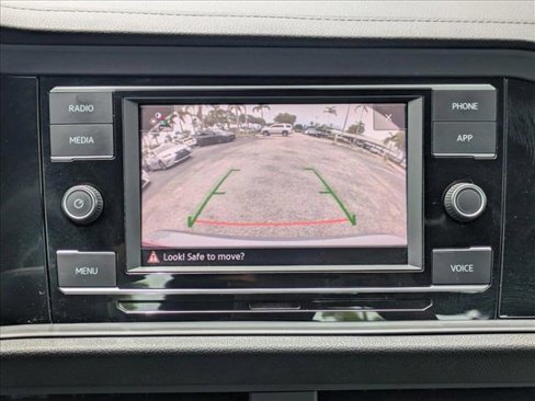 Used 2020 Volkswagen Jetta R-Line image 15