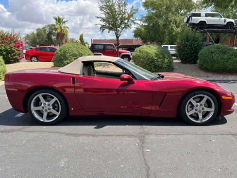 Used 2007 Chevrolet Corvette Premium Conv w/ 3LT w/ Preferred Equipment Group image 22