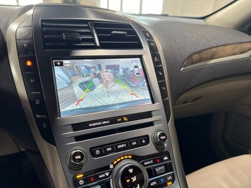 Used 2017 Lincoln MKZ Reserve w/ Technology Package image 17