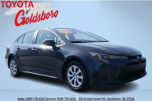 Used 2024 Toyota Corolla LE image 1