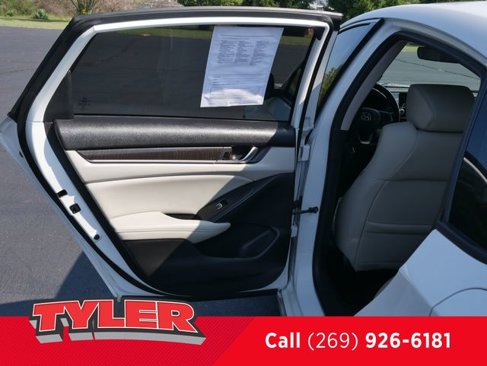Used 2018 Honda Accord EX-L image 19