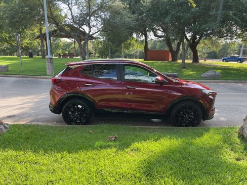 Used 2024 Buick Encore GX Sport Touring w/ Experience Buick Package image 10