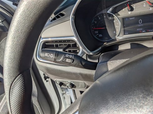Used 2021 Chevrolet Equinox LT image 32