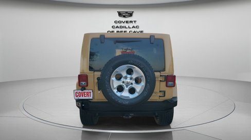 Used 2013 Jeep Wrangler Unlimited Sahara image 8