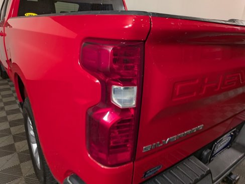 Used 2020 Chevrolet Silverado 1500 LT w/ All-Star Edition image 11